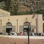 Сasa de vacaciones Mondello Beach Holiday