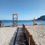 Сasa de vacaciones Mondello Beach Holiday *